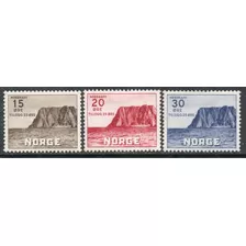 Noruega Serie X 3 Sellos Cabo Norte = Sobretasa Año 1943 