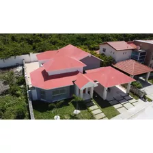 Vendo Villa En Punta Cana, Proximo Al Residencial Bavaro Pun