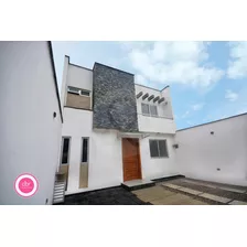 Casa En Venta En Nueva Santa Rosalía