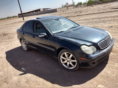 Parrilla Mercedes Benz C230 C220 C240 2002 - 2005 Foto 2