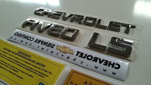 Chevrolet Aveo Ls Emblemas Y Calcomanias  Foto 3