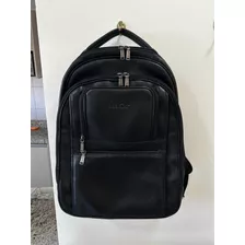 Mochila Búfalo Couro Napoli Preto