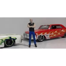 Miniatura Boneco Toretto Velozes E Furiosos 1/64 Em Resina