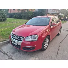 Volkswagen Vento 2006 2.0 Tdi Luxury Wood Mk5 Rojo