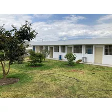 Habitación Ideal Para Estudiantes De Yachay Tech, Urcuqui, Imbabura