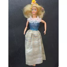 Boneca Barbie Estrela Antiga De Pulsos 