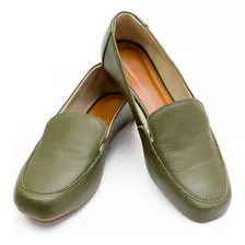 Sapatilha Loafer: Couro, Bico Leve Quadrado