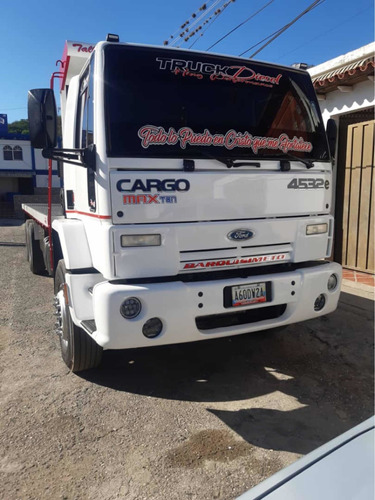 Ford Cargo 4532