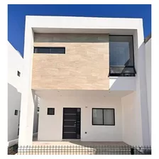 Hermosa Casa A La Venta En Sector Viñedos, Cerca De Área Comerciales, Colegios Y Centros Depor...