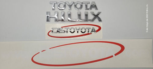 Foto de Toyota Hilux Vigo Emblemas Y Calcomanias X 4