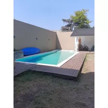  Casa En Venta De 4 Ambientes. Con Garaje Y Dos Locales Comerciales. I,casanova 