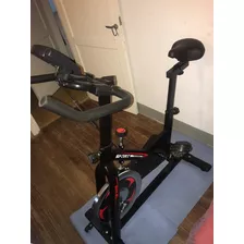 Bicicleta Spining Roja Y Negra Con Sensores