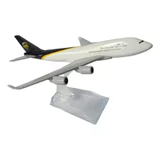 Miniatura De Avião B747 Ups Cargo Em Metal 16cm
