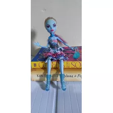 Monster High Abbey Bominable Dot Dead Gorgeous Collection.