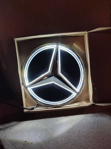 Emblema Led Mercedes Benz A B C Cla Estrella Parrilla  Foto 4