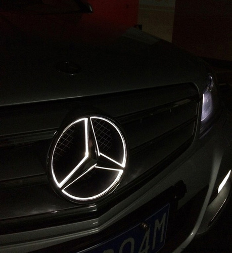 Emblema Led Frontal Aplicado Al Mercedes Benz E300 Glk350 Foto 4