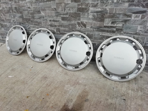 Tapones Polveras R13 Nissan Hikari Ninja Tsuru Turbo Oem Foto 4