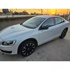 Volvo S60 Cross Country