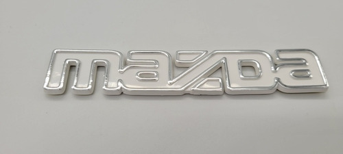 Mazda 323 Emblema Frontal Persiana  Foto 2