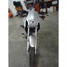 Honda Nx 400