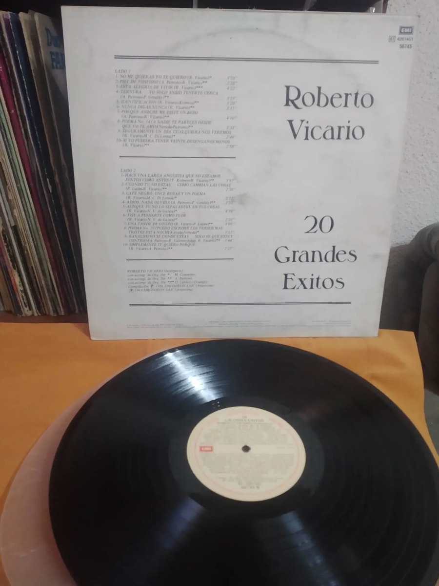 Roberto Vicario - 20 Grandes Éxitos - vinilo 1980