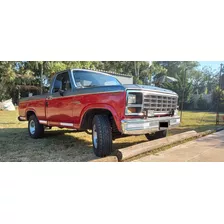 Ford F100 82 Deluxe