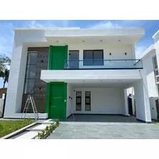 Anyella Cabrera Real Estate Vende Casa En Residencial Con Seguridad En Gurabo 