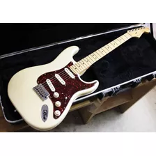 Fender American Deluxe Stratocaster Olympic Pearl 2010 Case 