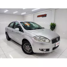 Fiat Linea Essence 1.8 16v Flex 2012 