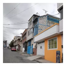 Vendo Casa Independiente Con Opcion A Construir Otros Pisos, Calle Principal, Norte De Quito Carapungo 