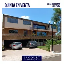 En Venta. Hermosa Casa Quinta Semi Amoblada De Tres Niveles - Conj. Resid. Las Antillas - Sector Chilemex #va