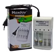 Cargador De Pilas Recargables Aa Y Aaa Maxday