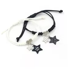 Set 2 Pulseras Estrellas/ Blanco Y Negro J29