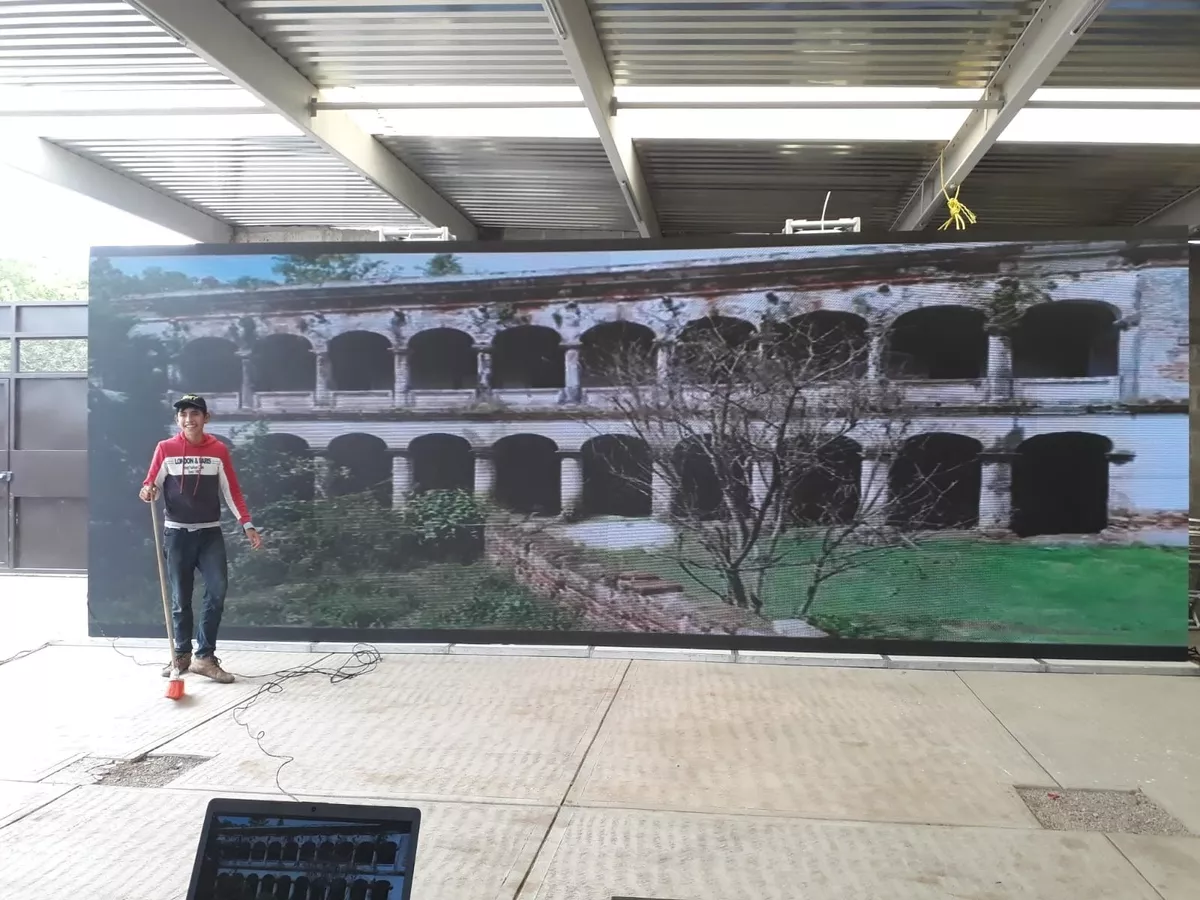 Renta E Instalación De Equipo Audiovisual  En Querétaro