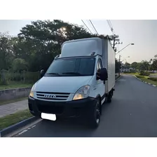 Iveco Daily 35s14 (2009) Baú Carga Seca 