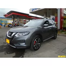 Nissan Xtrail T32 2.5 7 Puestos 4x4