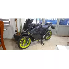 Suzuki Gixxer 150 Sf Fuel Injection Modelo 2024 Negro-verde