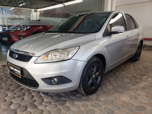 Ford Focus Ii Trend Exe 1.6   2011
