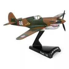 Avião Daron P-40 Warhawk Hell's Angels - 1/90