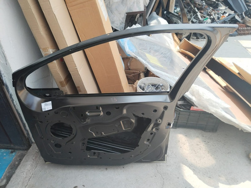 Puerta Delantera Rh Peugeot 2008 2013/2018 Foto 2