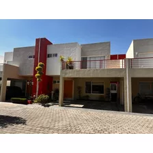 En Venta En Metepec, En Exclusivo Residencial En Lomas De La Asunción A 30 Min. De Santa Fe