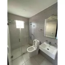 Vendo Inmueble En San Isidro Las Cayenas