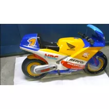 Replica Moto Gp Honda Cbr En Fibra De Vidrio Para Exhibición