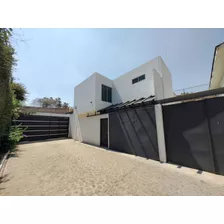 Bonita Casa En Renta En Privada En Lomas De Cortes, Cuernavaca Morelos.