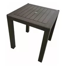 Mesa De Plástico Tipo Rattan Cuadrada Desmontable 70x70 Café