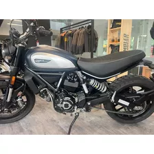 Ducati Scrambler 800cc Icon Dark