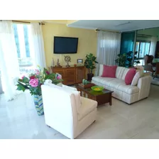 Alquilo Amueblado Hermoso Apartamento De 282 Mts2, Malecon Center, 2 Habitaciones, 3 Banos, 2 Parqueos, Pisos En Marmol, Topes En Granito De Primera Calidad.