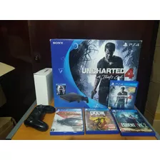 Playstation 4 Slim 500 Gb Edição Especial Uncharted + 2 Controles + 4 Jogos Físicos Ps Sony Na Caixa Resident Evil 2 God Of War Doom