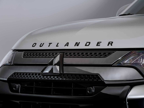 Emblema Para Cofre Negro Mitsubishi Outlander 19-20 Foto 2