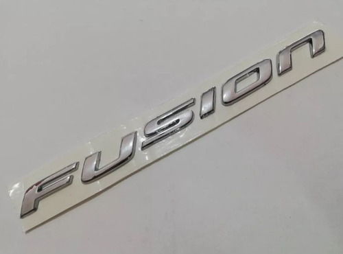 Emblema Ford Fusin Letras Cromadas Foto 2